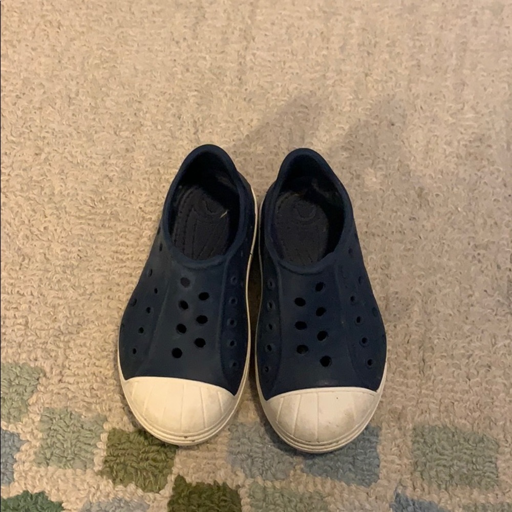 Crocs shoes size 8 and 10 toddler
